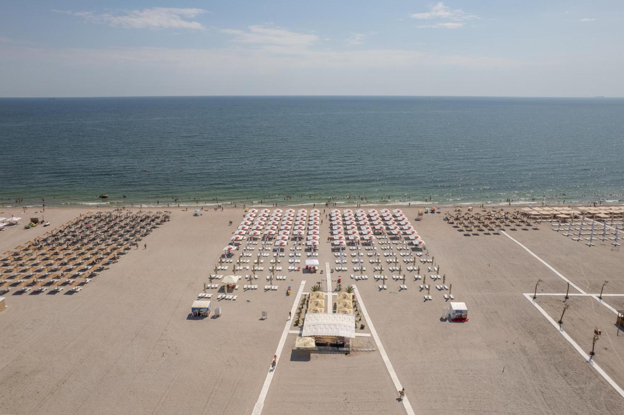 Hotel Comandor Mamaia Exterior foto